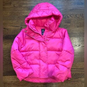 GAP Ladies Recycled Hooded Puffer Coat Hot Pink Size XS